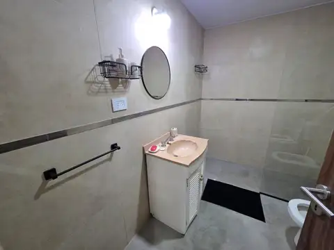 Casa Refaccionada a 20mts de Rio