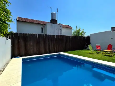 Casa en Venta en El Palomar, USD 170.000