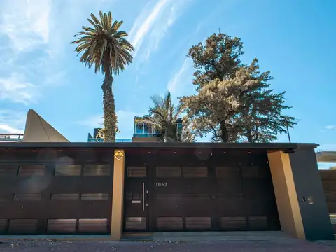 Casa en Venta en Alberdi, USD 650.000