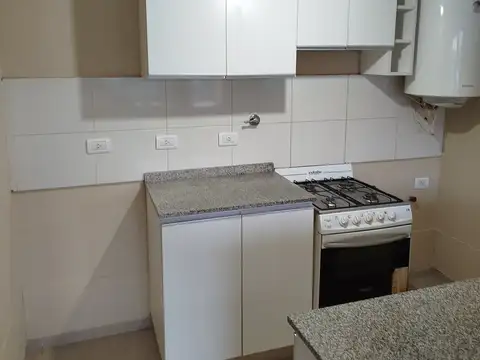 EXCELENTE DUPLEX EN CHACRAS DE CORIA