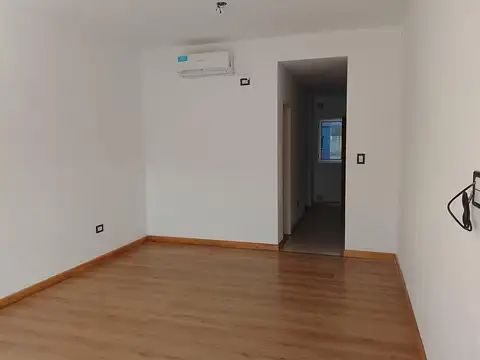 Departamento en Alquiler en Plaza Islas Malvinas, $ 500.000