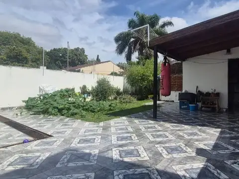 VENTA PH 5 AMBIENTES EN LAFERRERE