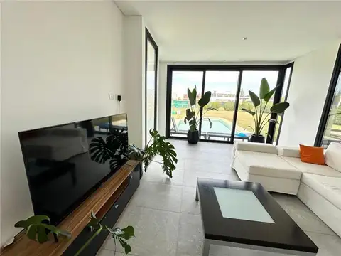 Casa en Venta en Ezeiza, USD 585.000