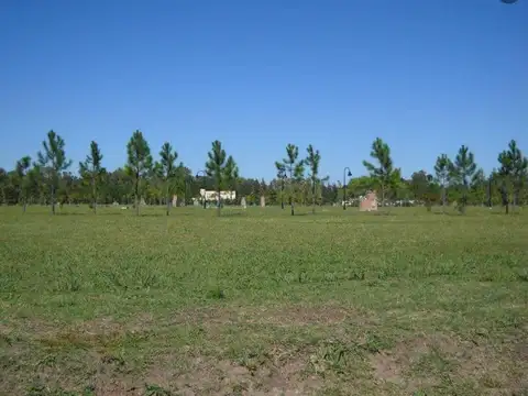 ADG. Excelente lote en venta en El Cardal II