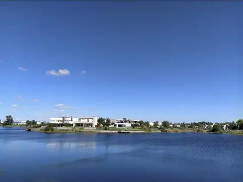 Lote en Venta a la Laguna Barrio San Matias