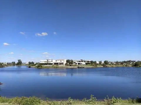 Lote en Venta a la Laguna Barrio San Matias Escobar