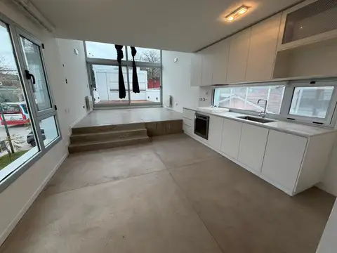 VENTA VIVIENDA 3 AMB + LOCAL A ESTRENAR-SAN ISIDRO