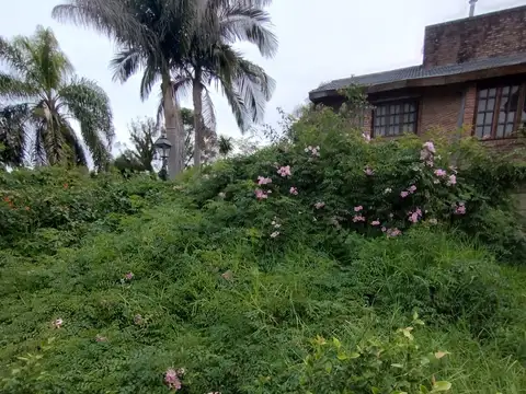 Terreno en Venta 32  mts Fondo