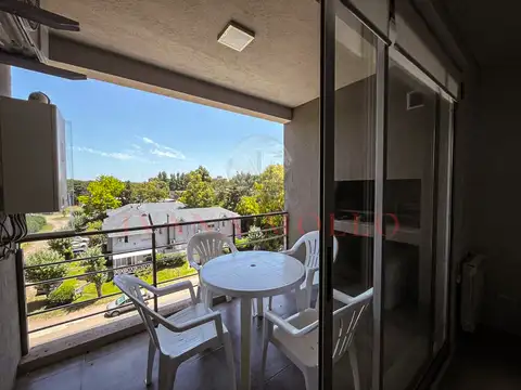 Departamento 3 ambientes con 2 baños