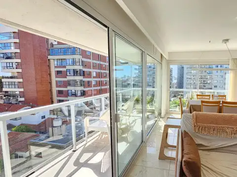 SEMIPISO. 2 AMB.  LATERAL - 65 M2.  - VARESE