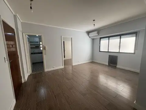 Alquiler Departamento de 3 Ambientes en Caballito