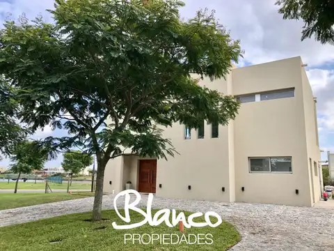 Puertos del Lago - Vistas -