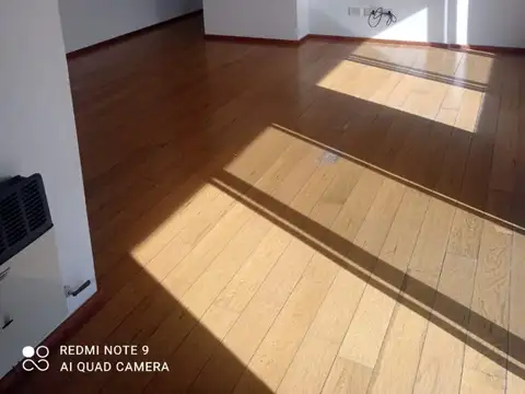 San Lorenzo 2000, Piso 7