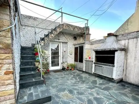 Depto Tipo Casa 3 ambientes con 1 baño