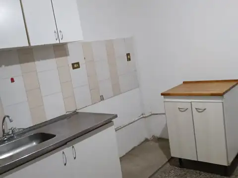 Depto Tipo Casa en Alquiler en Villa Maipu, $ 500.000