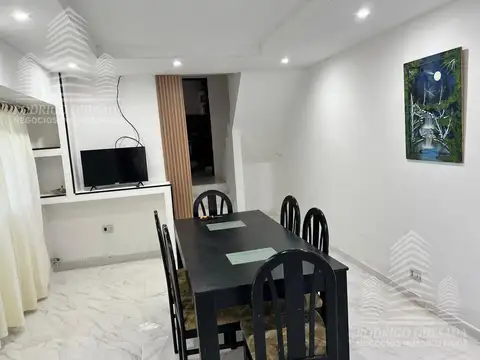 Depto Tipo Casa en Venta de 4 ambientes