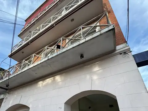 Alquiler Departamento Monoambiente en Lomas de Zamora.