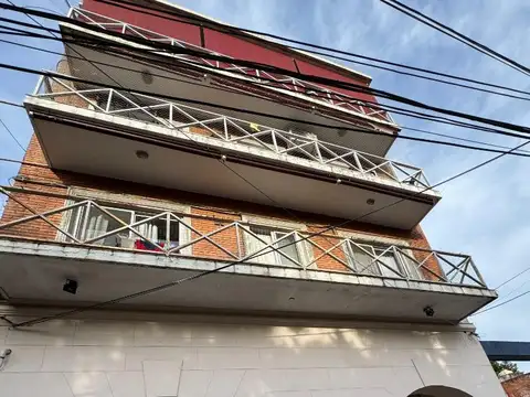 Pueyrredon 700, Piso 2