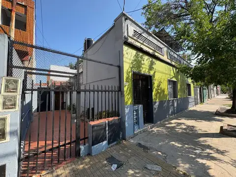 Calixto Oyuela 1400, Piso PB