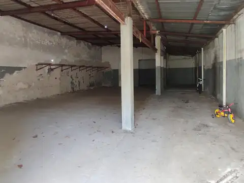 Galpon en Alquiler en Beccar-Vias/Rolon, $ 900.000