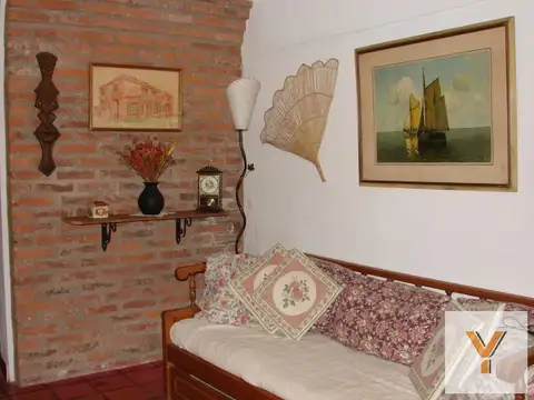 Casa 4 ambientes con 1 baño