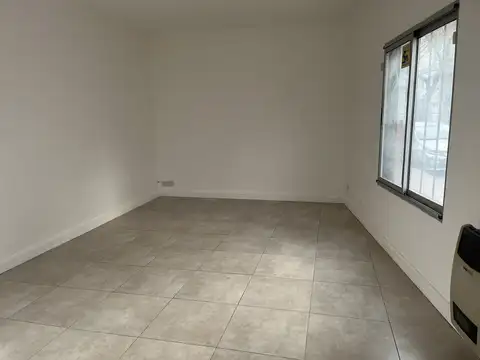 Depto Tipo Casa en Alquiler de 1 dormitorio