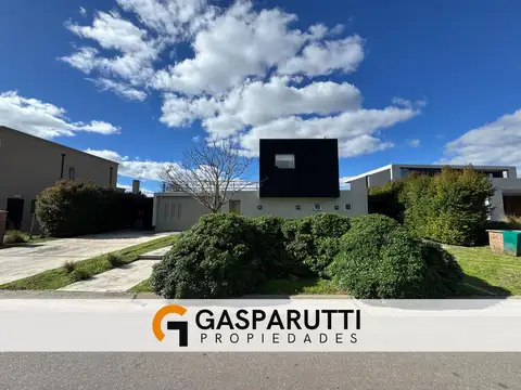 Casa en Venta en San Matias, USD 440.000