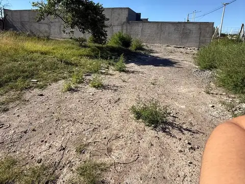 Enrique García Gonzalez al 1400 - Barrio Los Cedros III