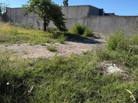 Enrique García Gonzalez al 1400 - Barrio Los Cedros III