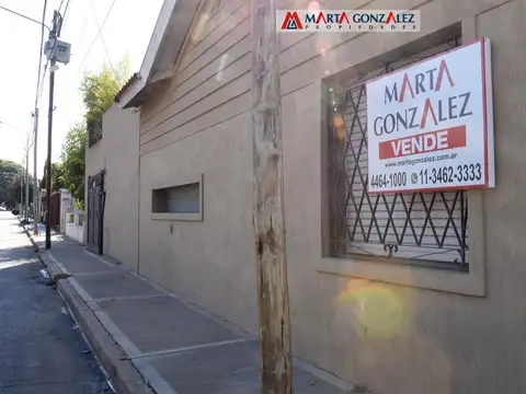 Casa en Venta en Villa Sarmiento, USD 240.000