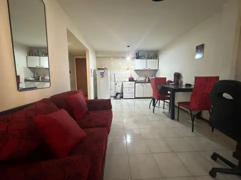 VENTA! Departamento de 2amb con Cochera - Morón