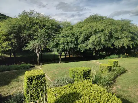 Casa 4 ambientes con 4 baños