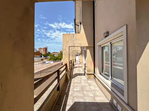 DEPARTAMENTO TIPO DÚPLEX 3 AMBIENTES EN VENTA