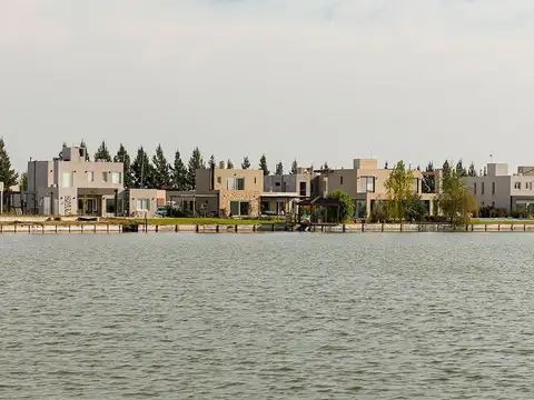 Terreno en Cruz del Sur