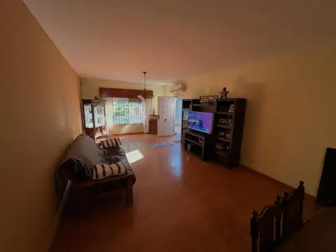 Casa en Lomas de Alberdi