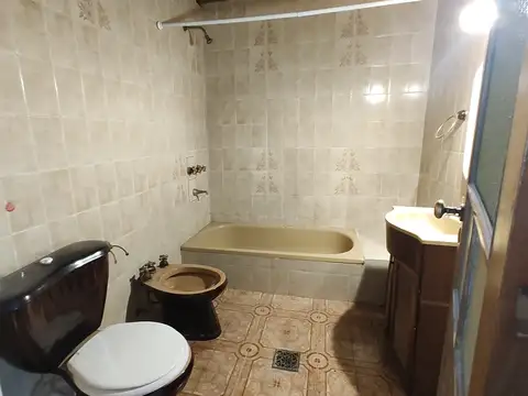 Casa en Alquiler al Oeste