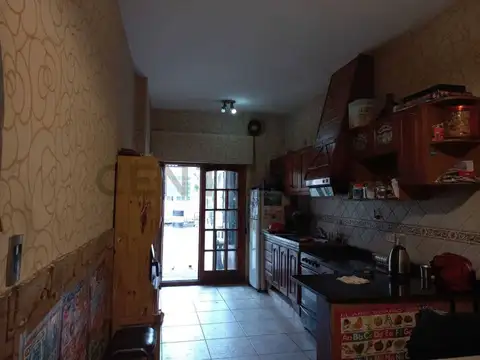 Casa en Alquiler en Lanus Oeste, $ 850.000