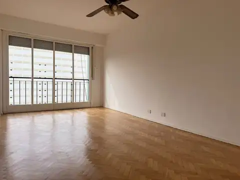 Avenida Rivadavia 8300