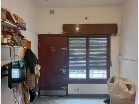 Depto Tipo Casa en Venta 50 años