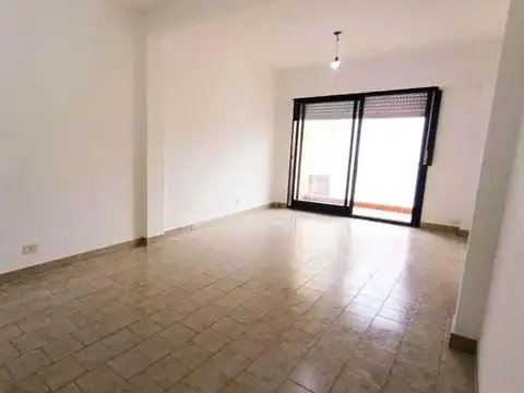 Departamento en Venta en Monte Castro, USD 64.000