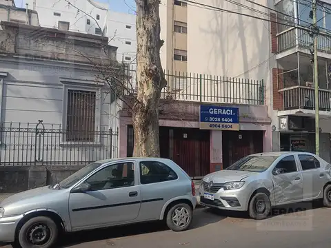Casa en Alquiler en Flores, $ 2.300.000