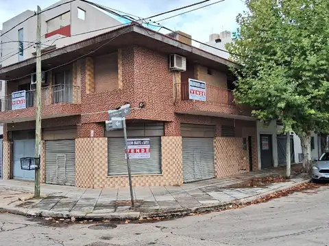 3 LOCALES CON  VIVIENDA EN PRIMER PISO - VENTA EN BLOQUE -  APTO CREDITO