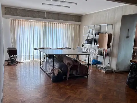 Depto Tipo Casa 5 ambientes con 2 baños