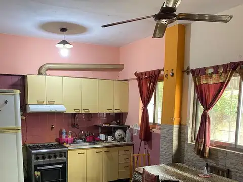 Casa en Venta en San Fernando Vías  /  Centro, USD 120.000