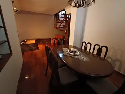 Depto Tipo Casa en Venta de 4 ambientes