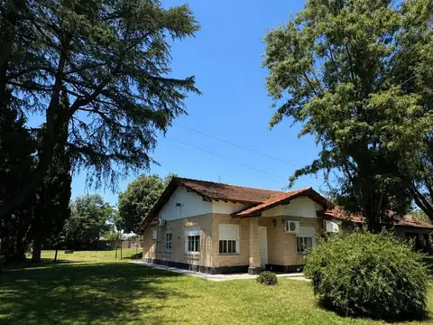 VENTA CASA 2678M2! A 20 CDRAS EST. PADUA