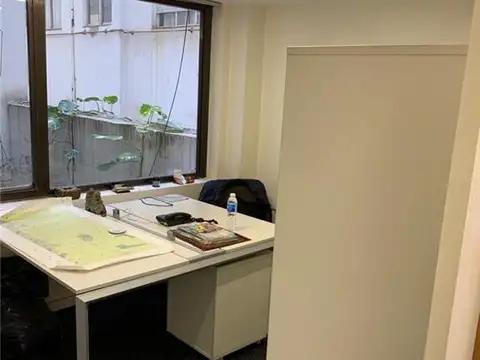Oficina en Venta con 1 cochera