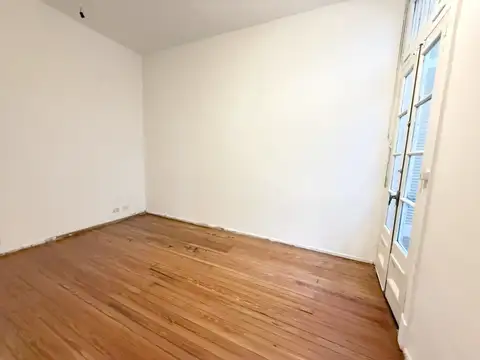 Av. CABILDO Y MAURE 2383