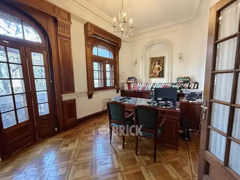 Depto Tipo Casa 11 ambientes con 4 baños
