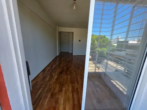 ALQUILER RICHIERI 306